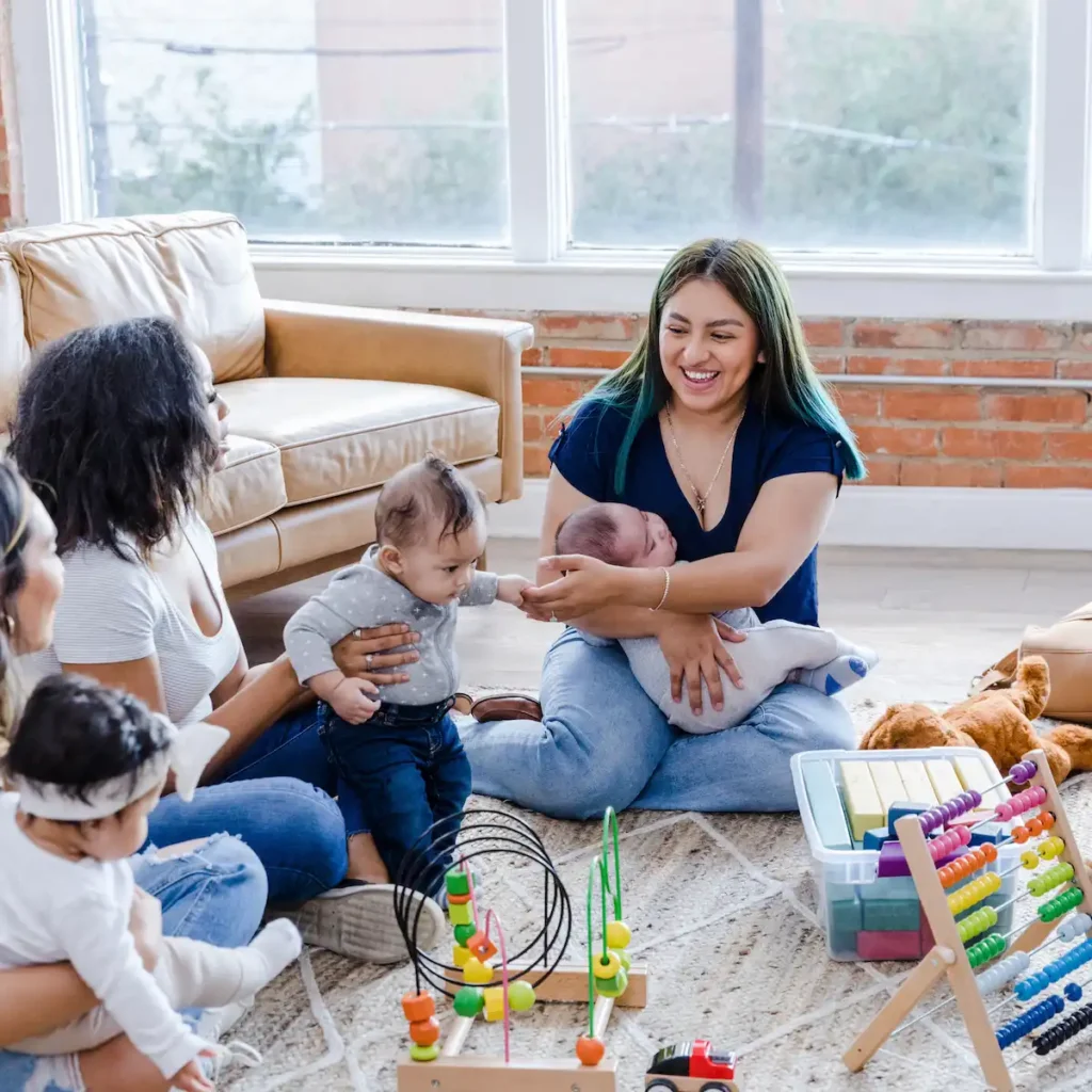Acompañamiento al desarrollo del bebé de 2 a 9 meses Acompañamiento al desarrollo del bebé de 2 a 9 meses