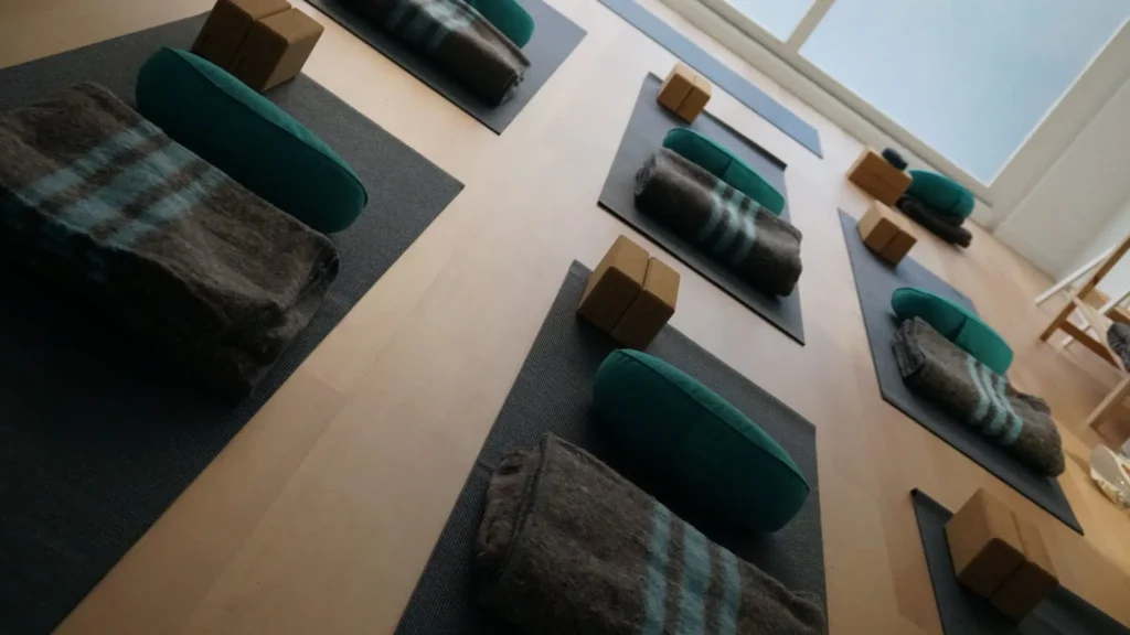 Alquiler sala para actividades y yoga en Les Corts, cerca del Eixample