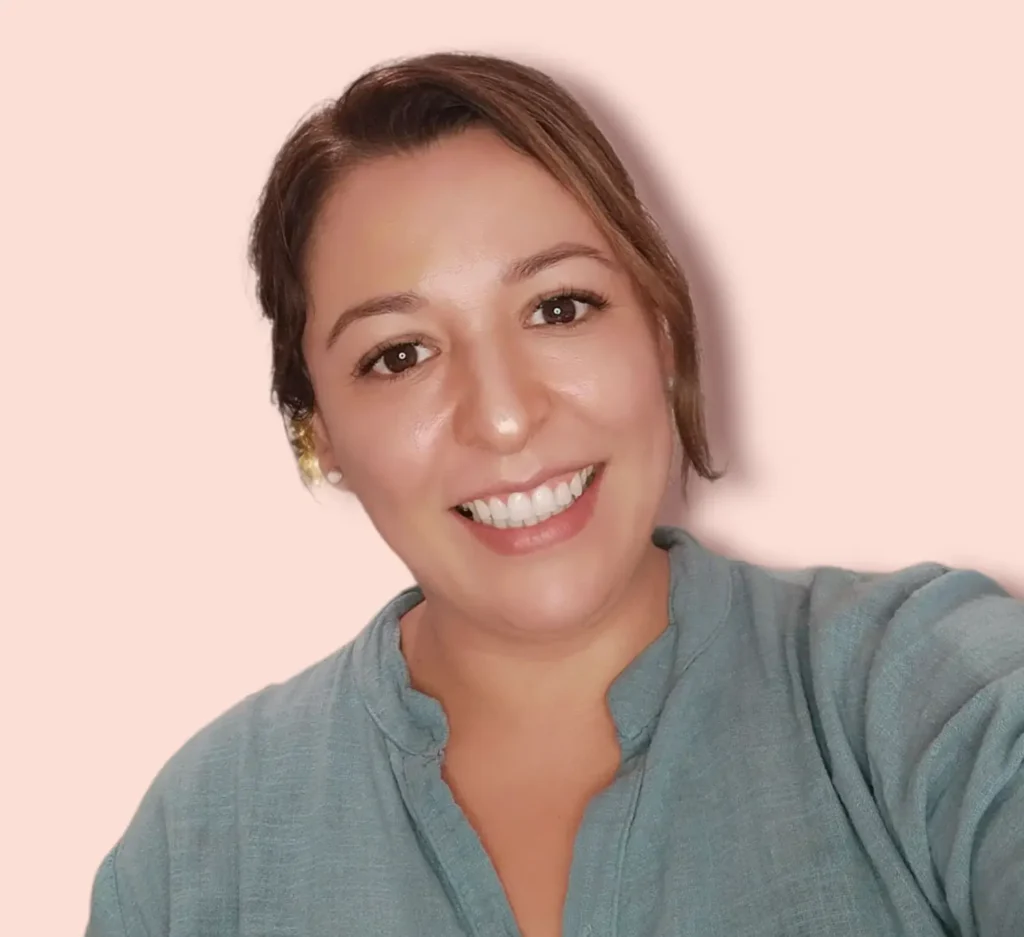 Claudia Pérez educadora infantil en Barcelona