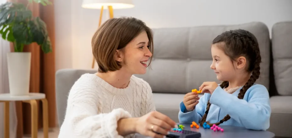terapia infantil a través del juego en un entorno seguro y acompañamiento emocional